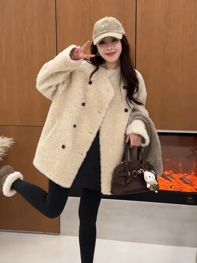 2025秋冬新款韩系羊羔毛加厚双排扣外套女小个子显瘦减龄皮毛一体