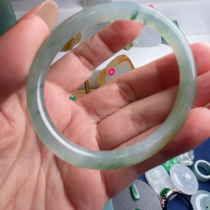 翡翠未镶嵌手镯天然翡翠