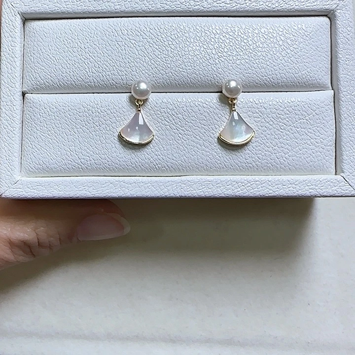 淡水珍珠耳饰合金