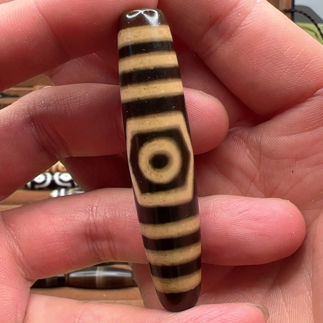 玛瑙/玉髓颈饰未镶嵌昌**子