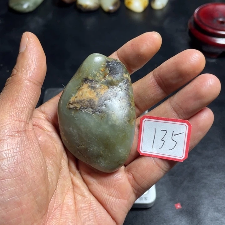 和田玉未镶嵌颈饰135