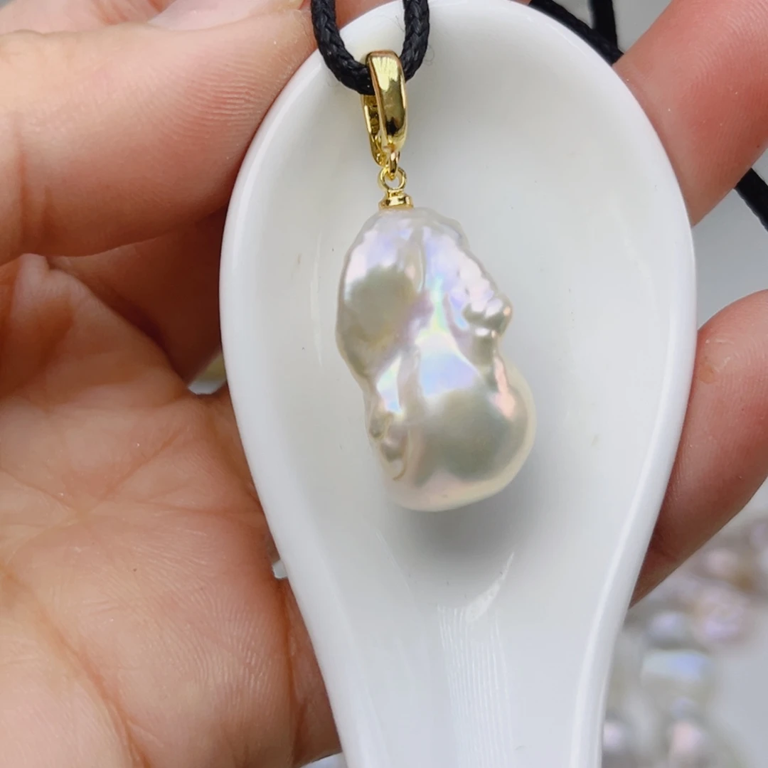 淡水珍珠颈饰未镶嵌