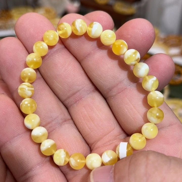 蜜蜡未镶嵌手链微瑕瓷白溶洞妖花7.2mm