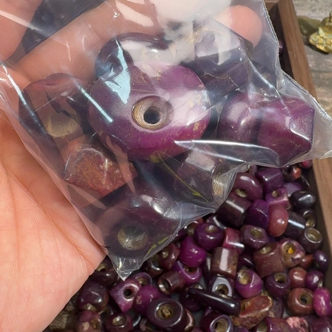 用***2和田玉（糖玉）未镶嵌挂件