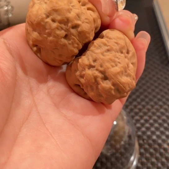 豪***彩吊坠文玩核桃37.5古蟾