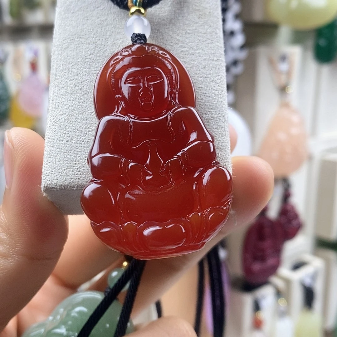 振***颈饰未镶嵌石英质玉