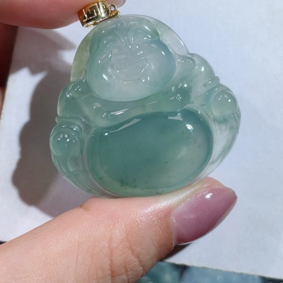 翡翠18K金镶嵌颈饰佛公