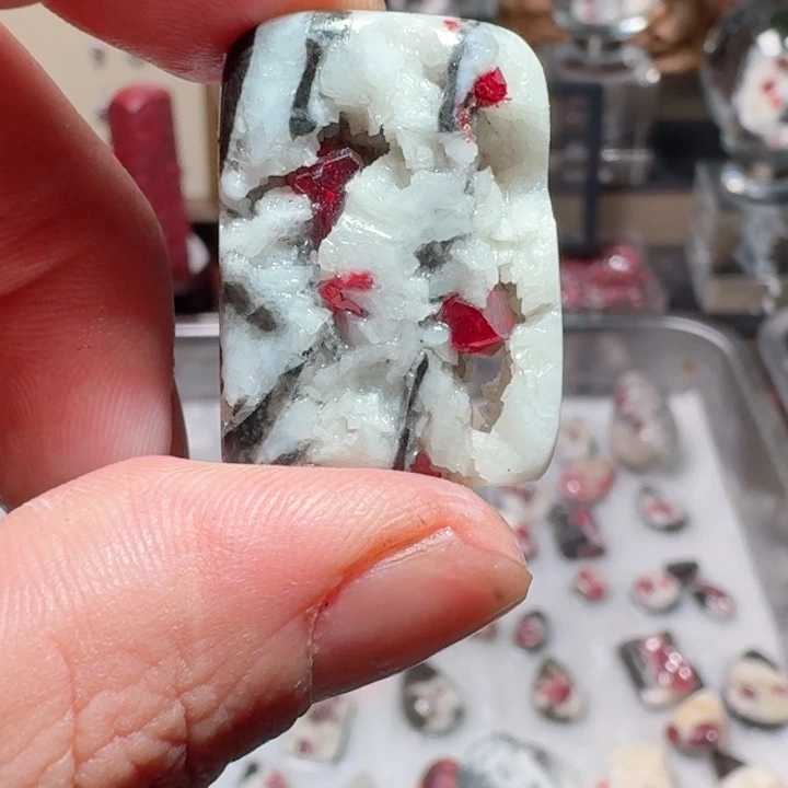 天然辰砂?**格朱砂原。