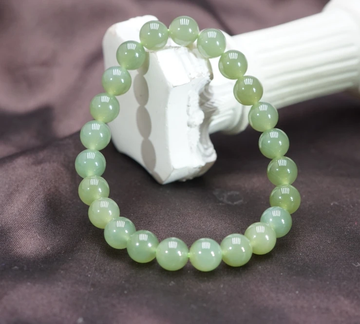 和田玉手串7.5+ C021101