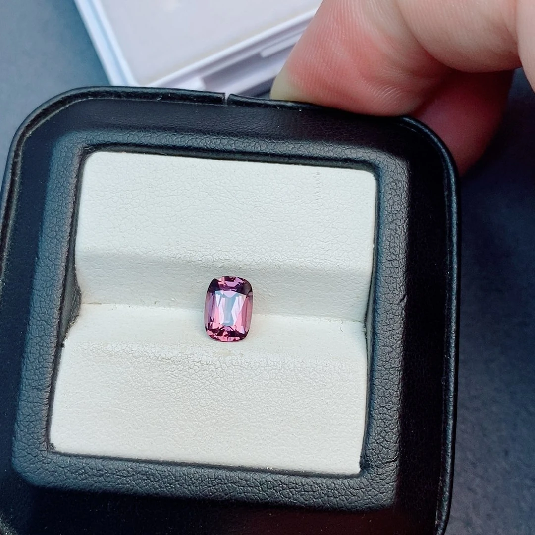 尖晶石裸石1.4ct