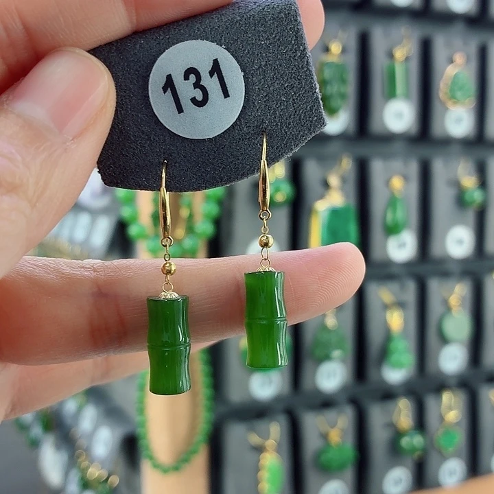 和田玉18K金镶嵌耳饰