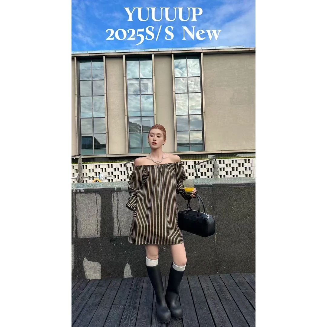 福（1yu625095#）FISH YU 质感条纹！一字肩长袖宽松T恤 9-17