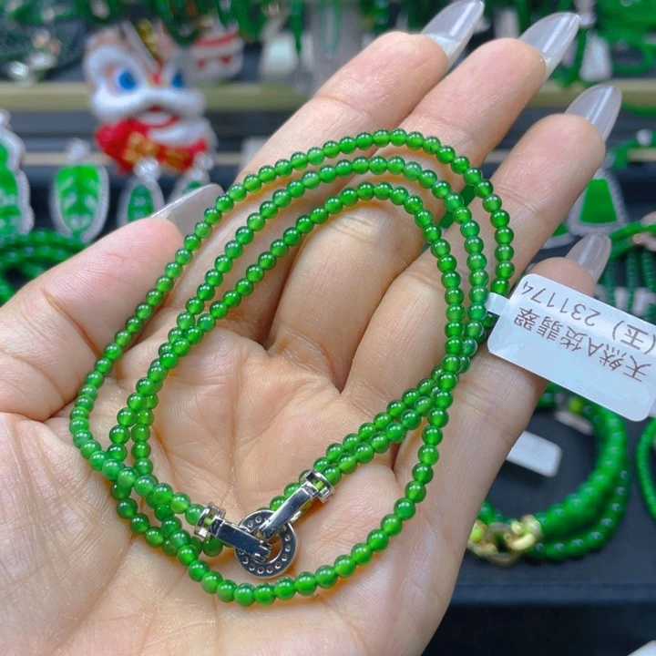 翡翠未镶嵌颈饰项链3