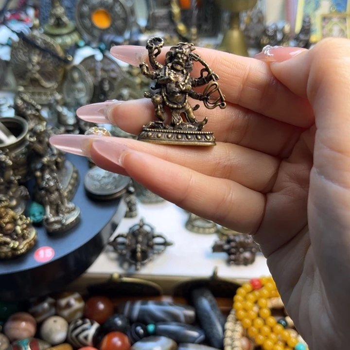 库***修泥塑闪价漏价一件