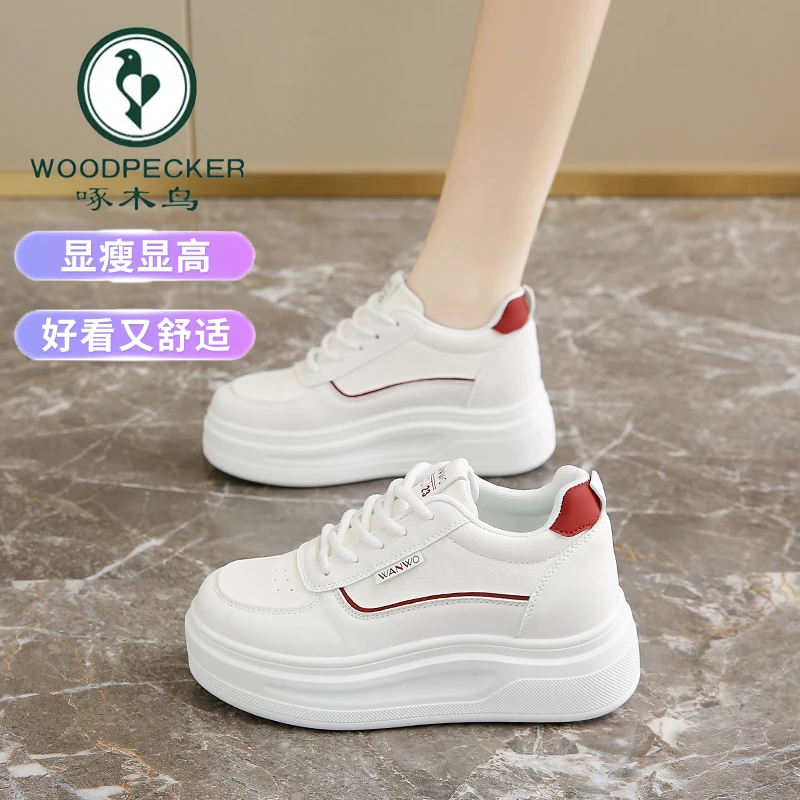啄木鸟品牌厚底增高显瘦运动鞋板鞋女2025秋季舒适时尚皮面小白鞋