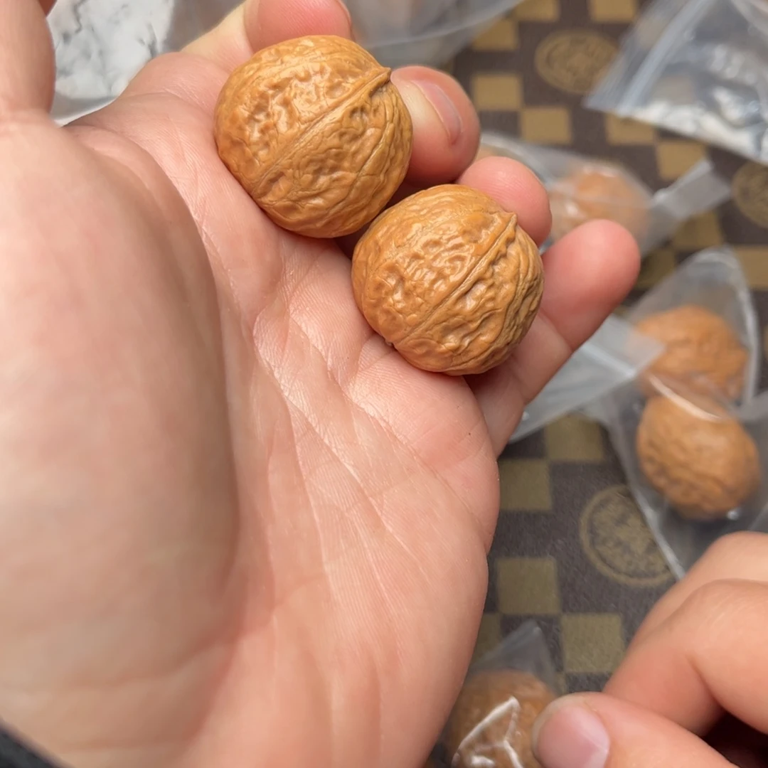 文玩核桃把件31000000000