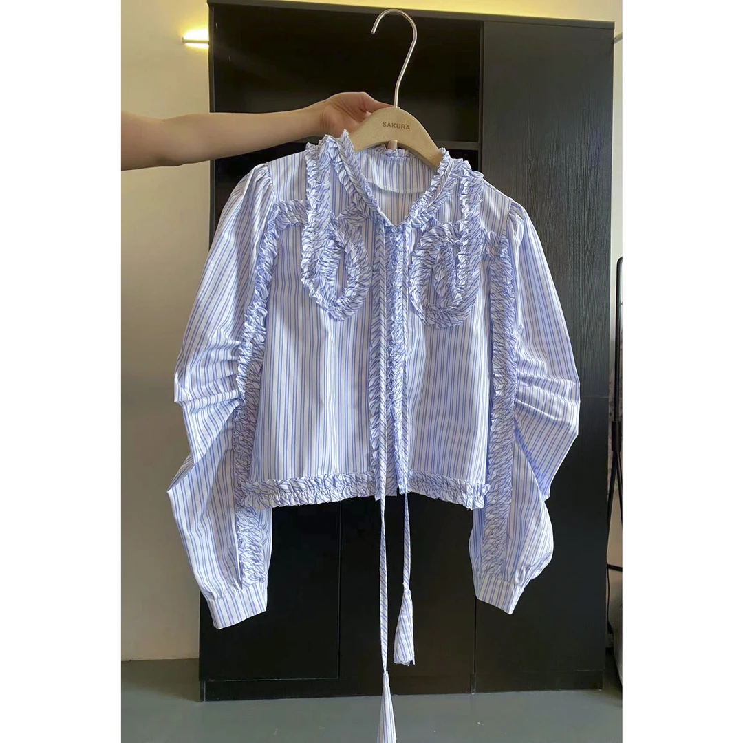 璎婲sᴀᴋᴜʀᴀ【格纹手记】图法式系带木耳边减龄条纹设计感长袖衬衫