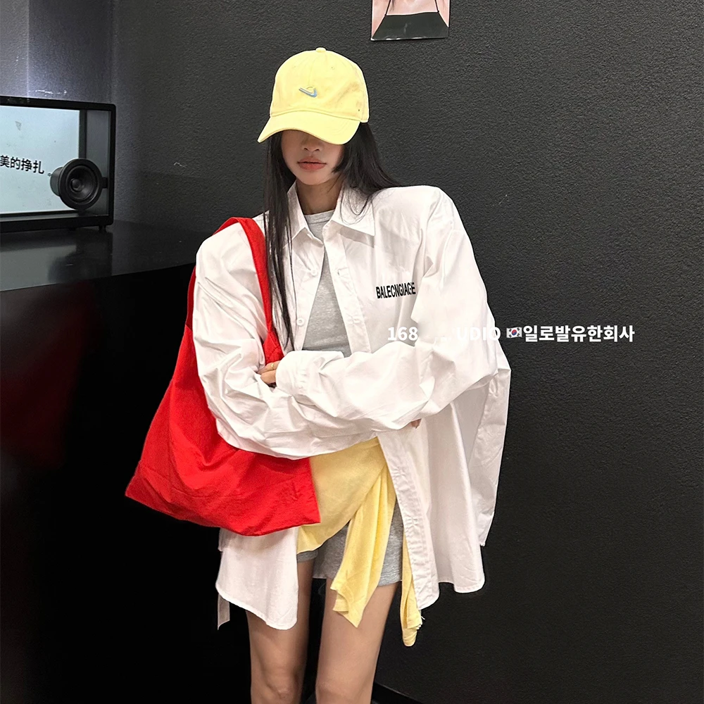 背后字母垫肩衬衫女2025新款爆款宽松欧货大版中长款开衫防晒衣潮