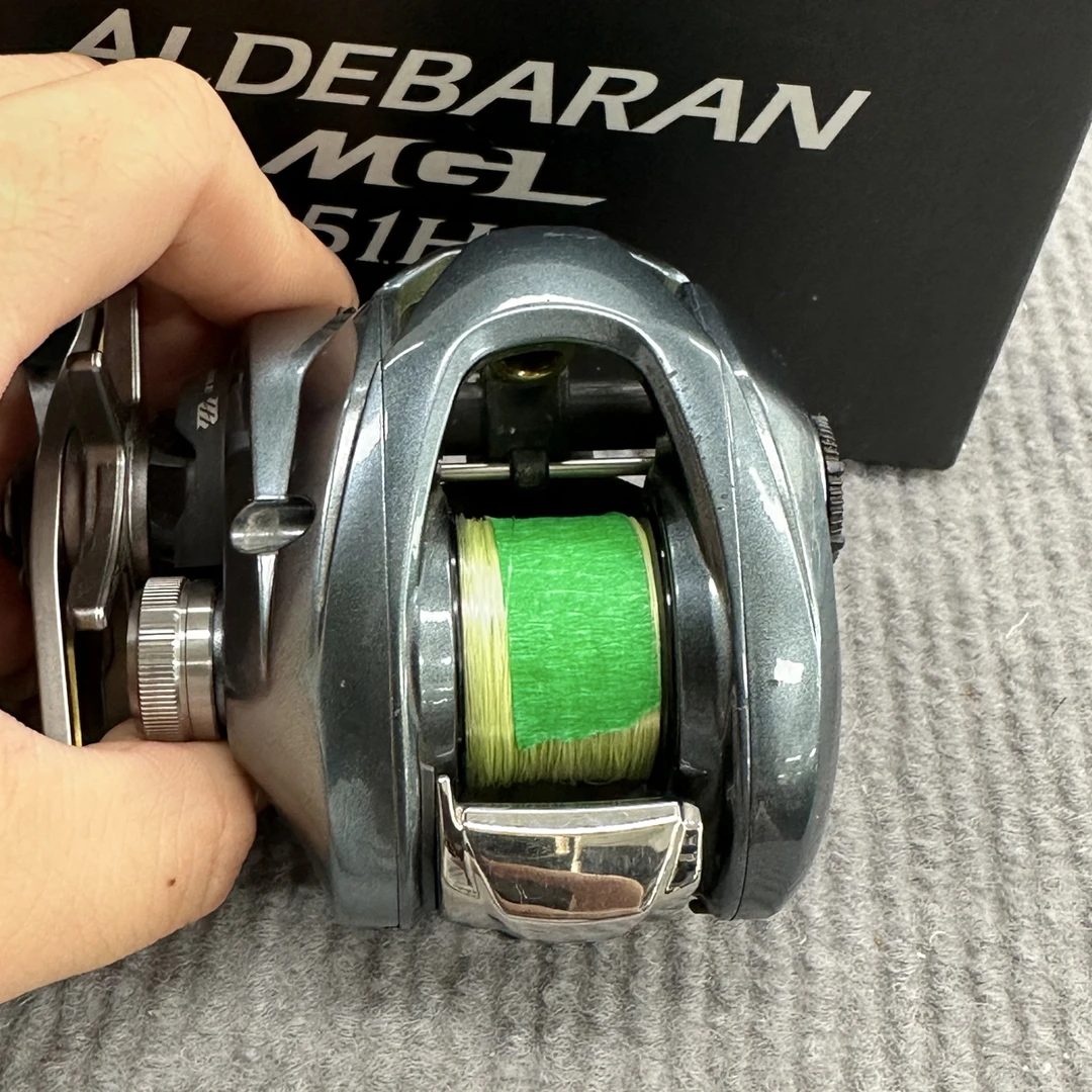 22阿德HG左手7.8速130g3.5kg外观有磕碰盒子不是原装盒国行