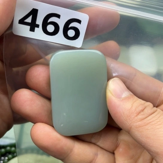 和田玉未镶嵌珠宝半成品