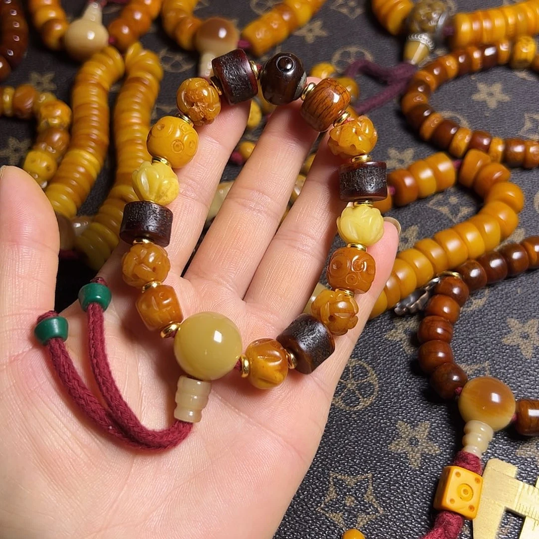 香榧木藏区手串牛骨