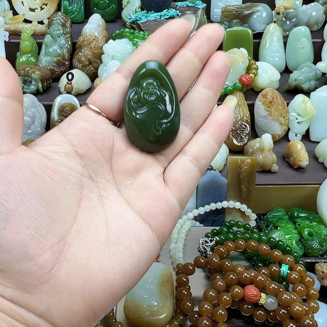 和田玉（糖玉）未镶嵌颈饰
