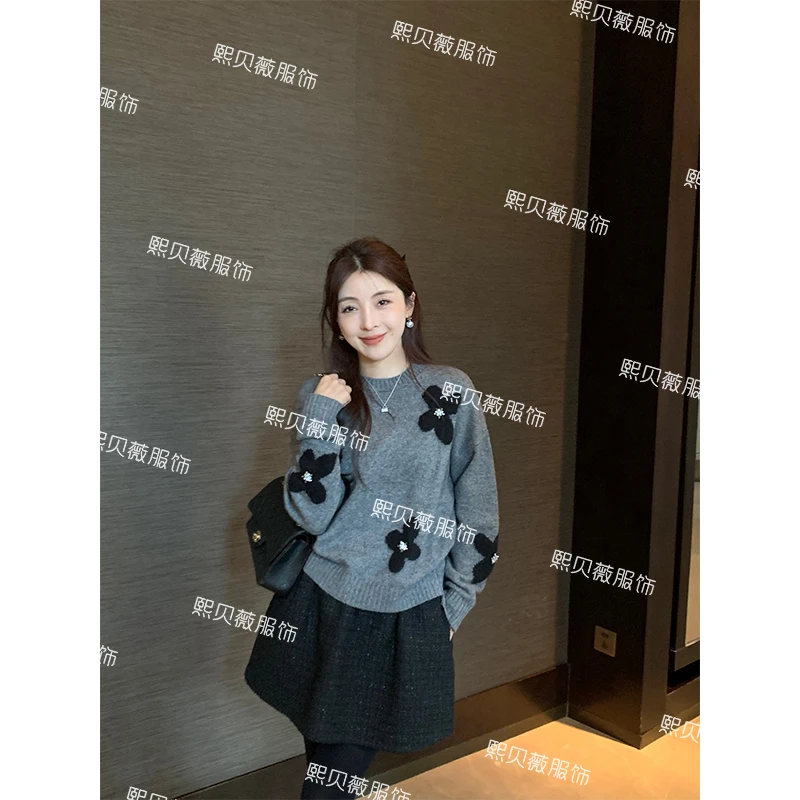 熙贝薇3【钉珠花朵】绵羊毛冬季慵懒风套头女士针织毛衣 G5739