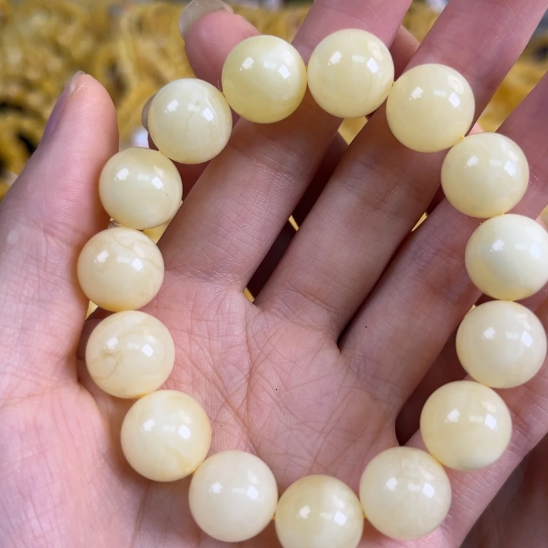 裸石琥珀未镶嵌12+白蜡