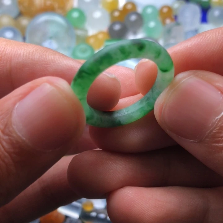 未镶嵌定制翡翠挂件