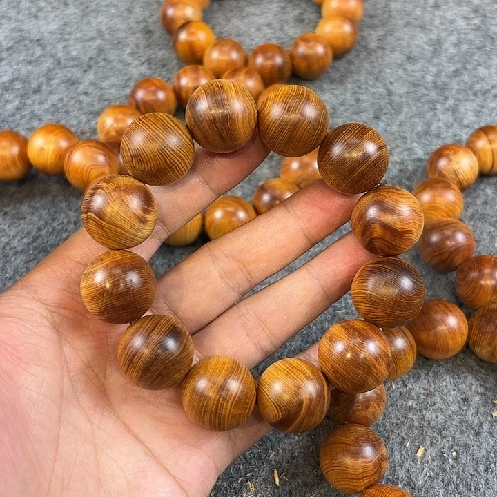 崖柏太行崖柏透骨糖心石化骨2.0