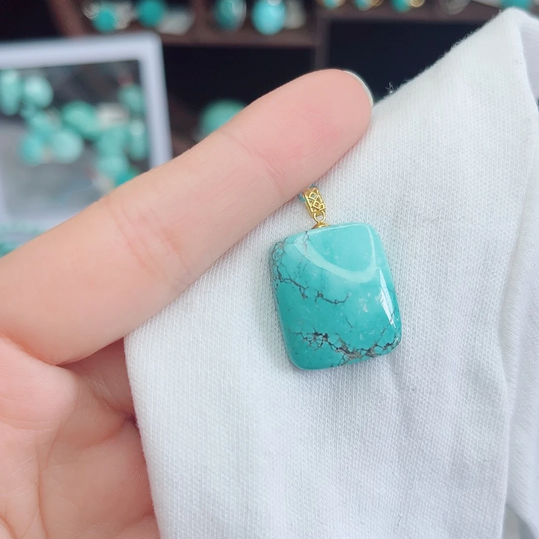 绿松石未镶嵌绿松石