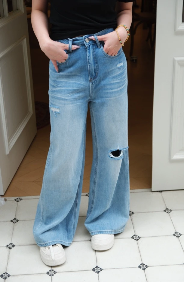 SUSIEHOLI 夏季新款高腰显瘦宽松破洞直筒牛仔裤