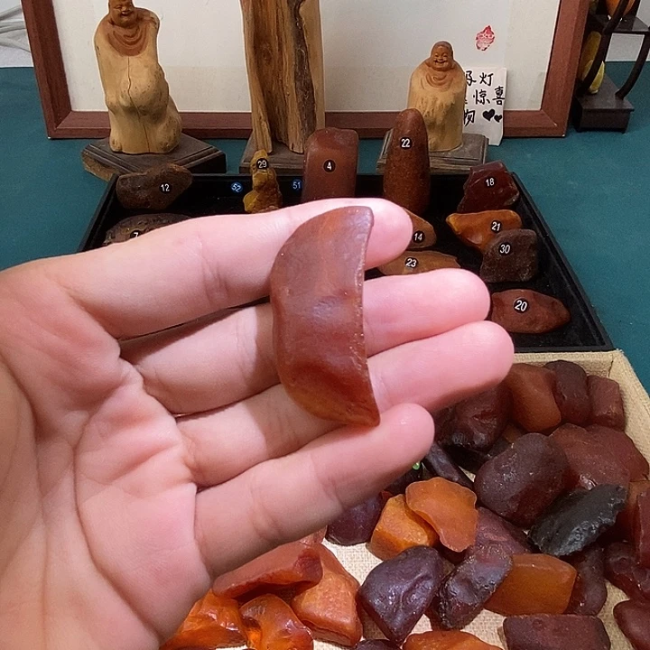 裸石琥珀未镶嵌蜜蜡