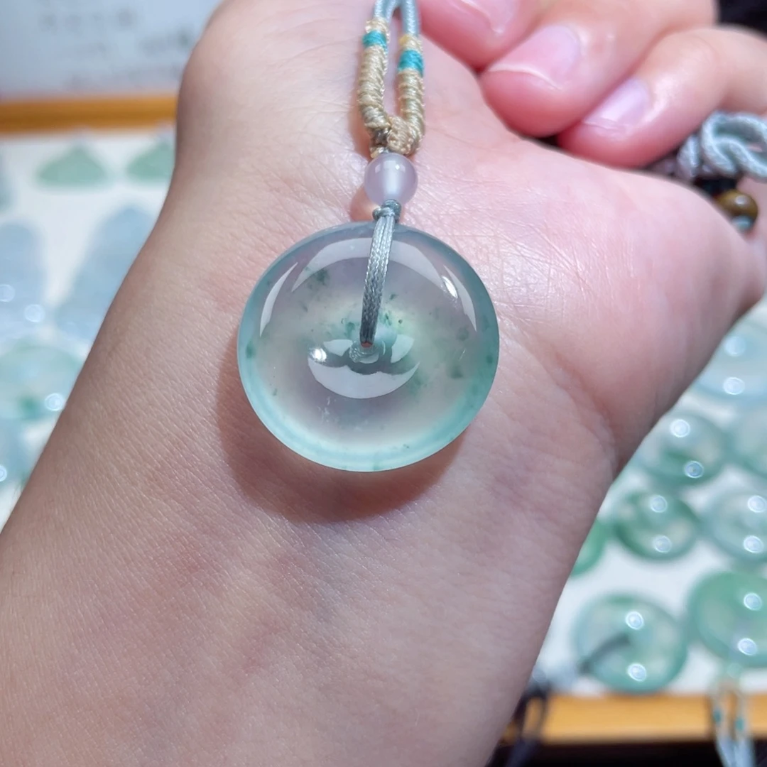 颈饰未镶嵌翡翠扣子