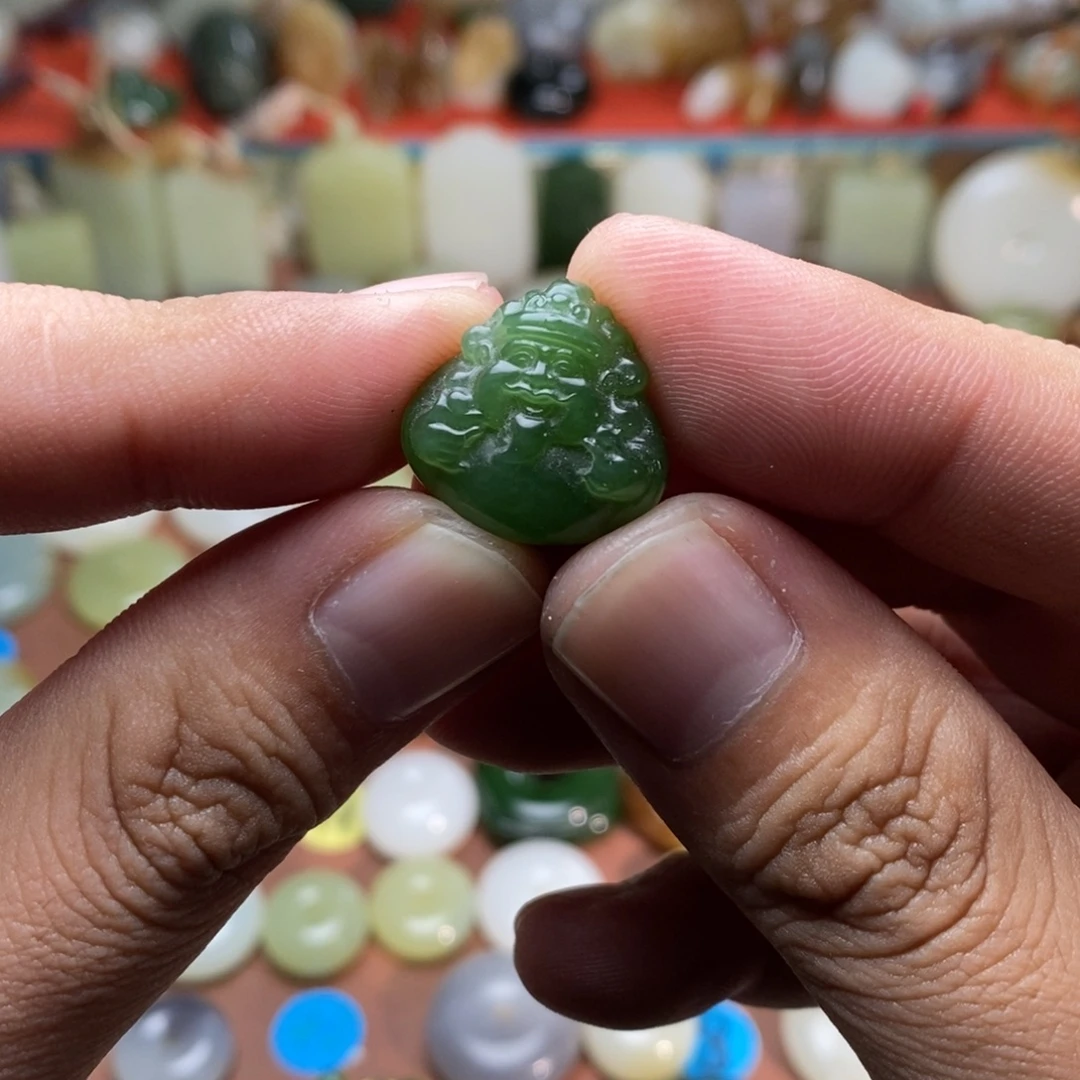 和田玉未镶嵌吊坠(不含链)