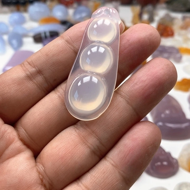 玛瑙/玉髓颈饰未镶嵌