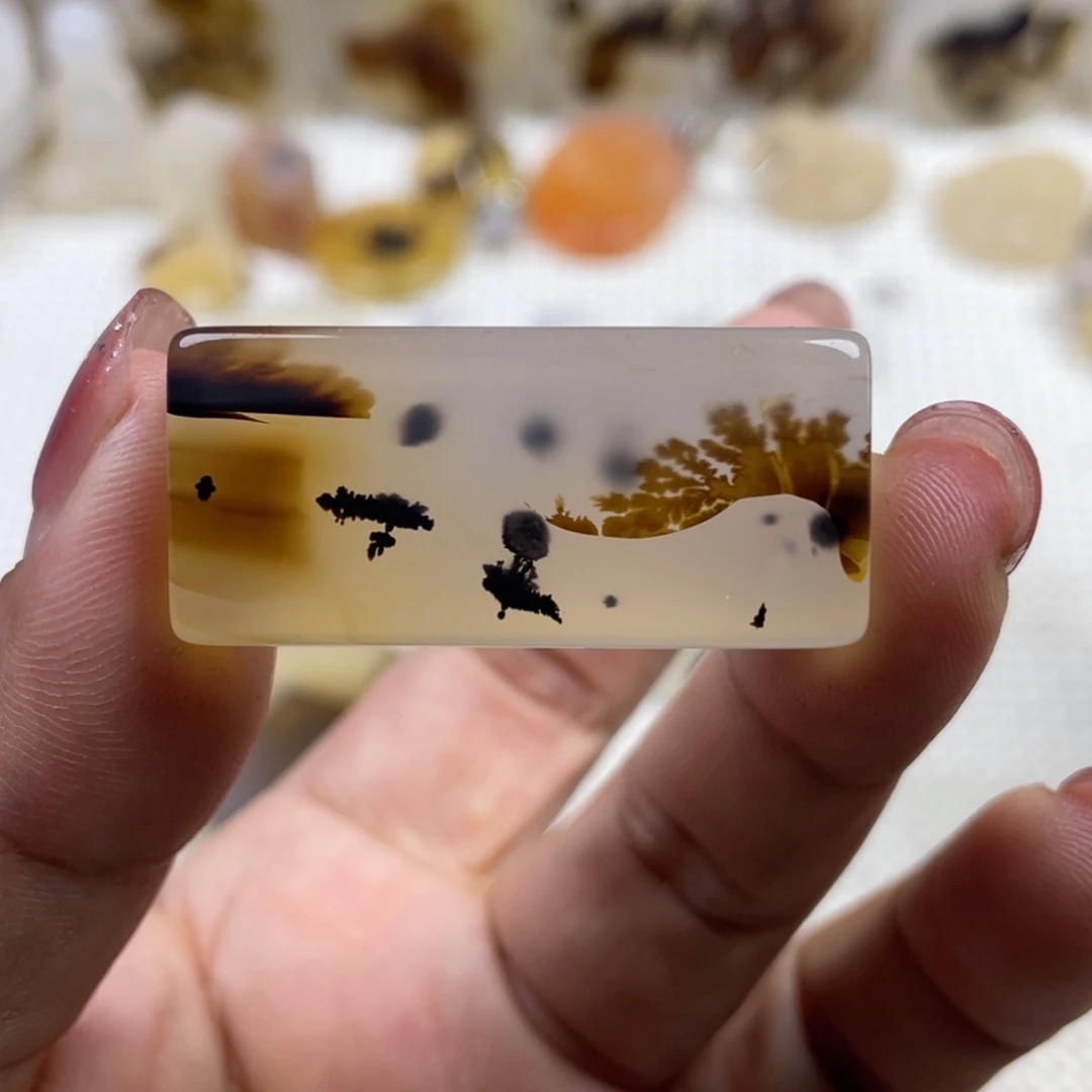 玛瑙/玉髓未镶嵌颈饰