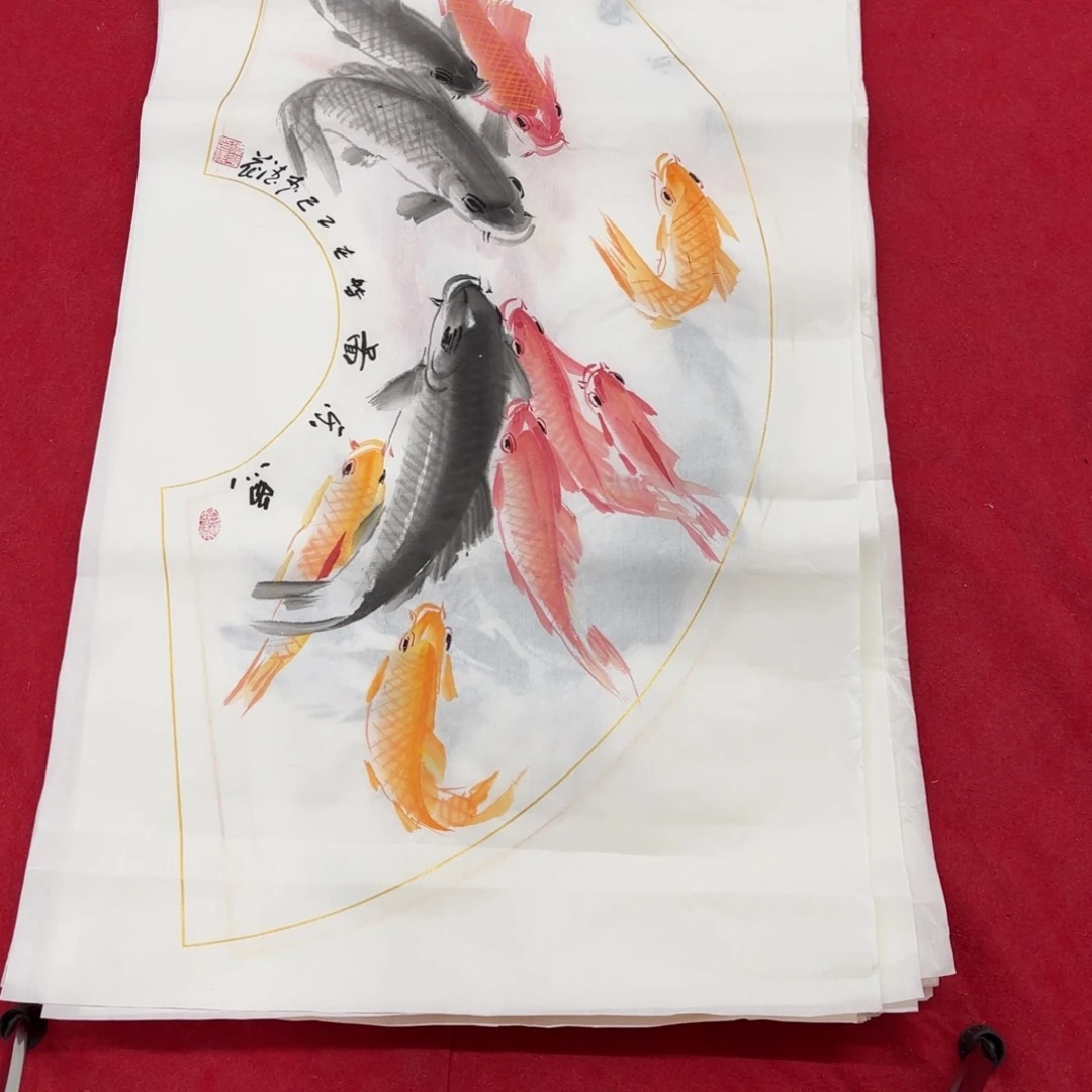 国画花鸟等图案为一体