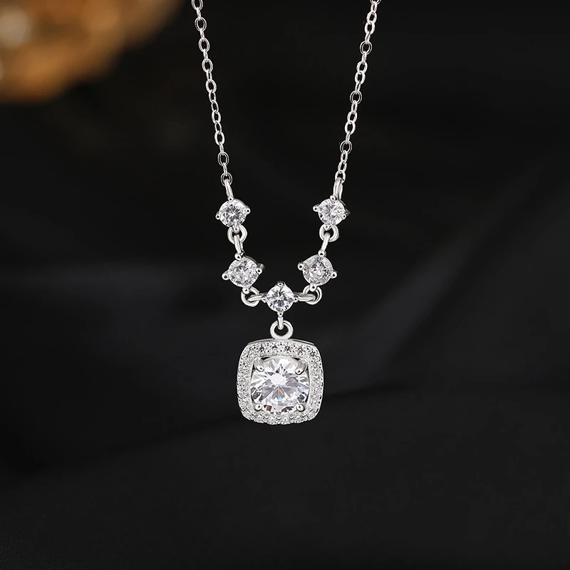 链子足银 999纯银方糖项链女韩版高级感方钻锆石锁骨链网红轻奢