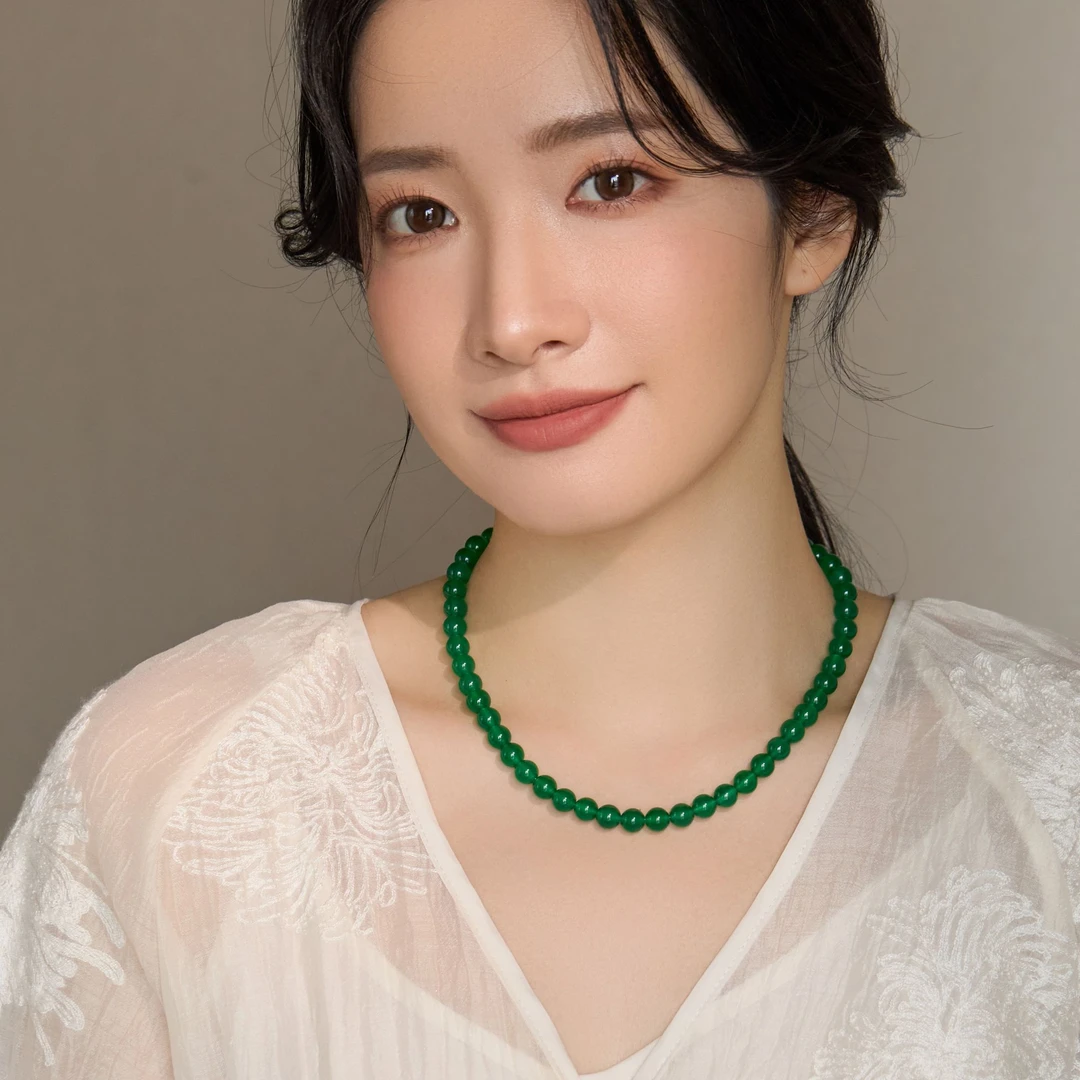 沐银时代春意盎然8mm绿玛瑙套组 项链+戒指+耳饰