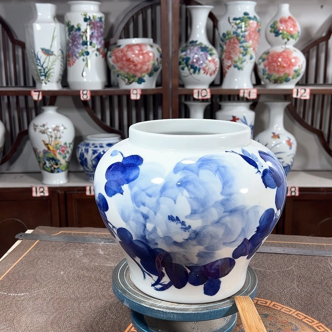 摆件景德镇陶瓷大口青牡