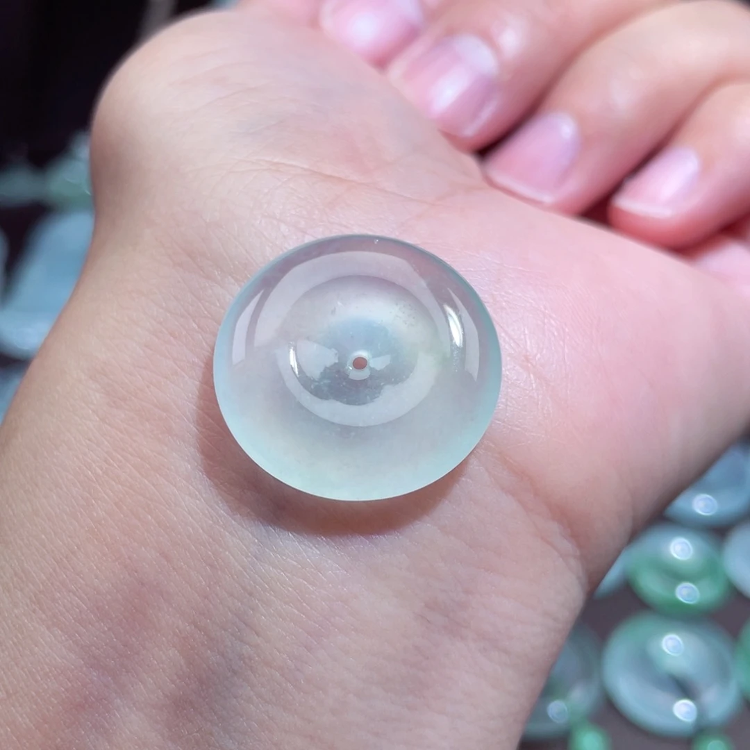 颈饰未镶嵌翡翠扣子