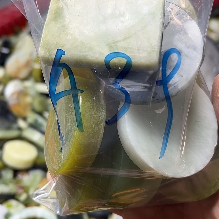 永***输蛇纹石玉未镶嵌鱼缸石 盆景石