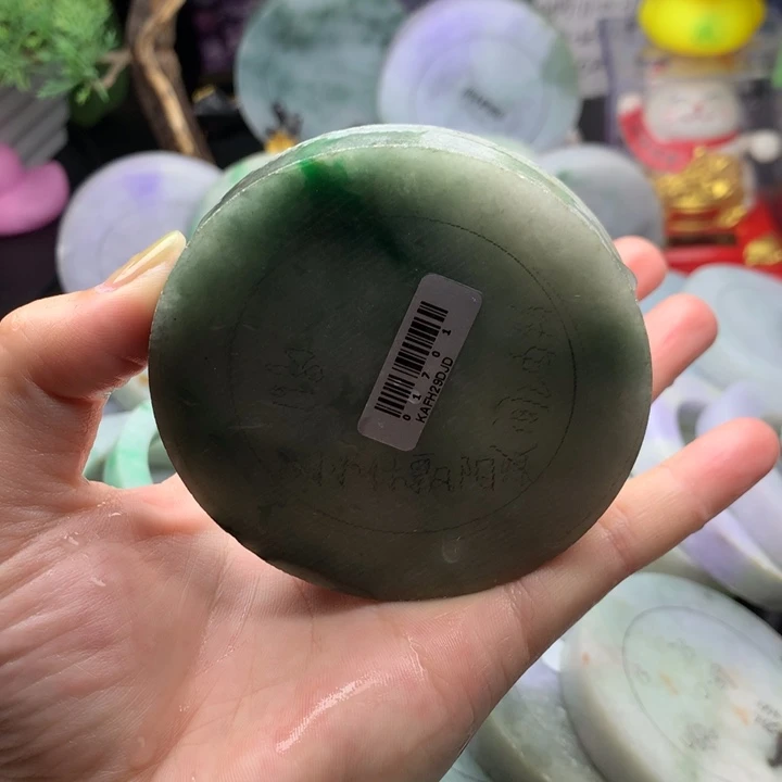 未镶嵌手镯定制翡翠