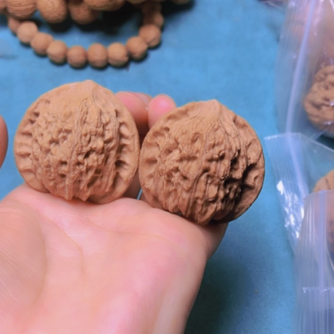 【闪购商品】核桃摆件40崔凯公子修尖出油