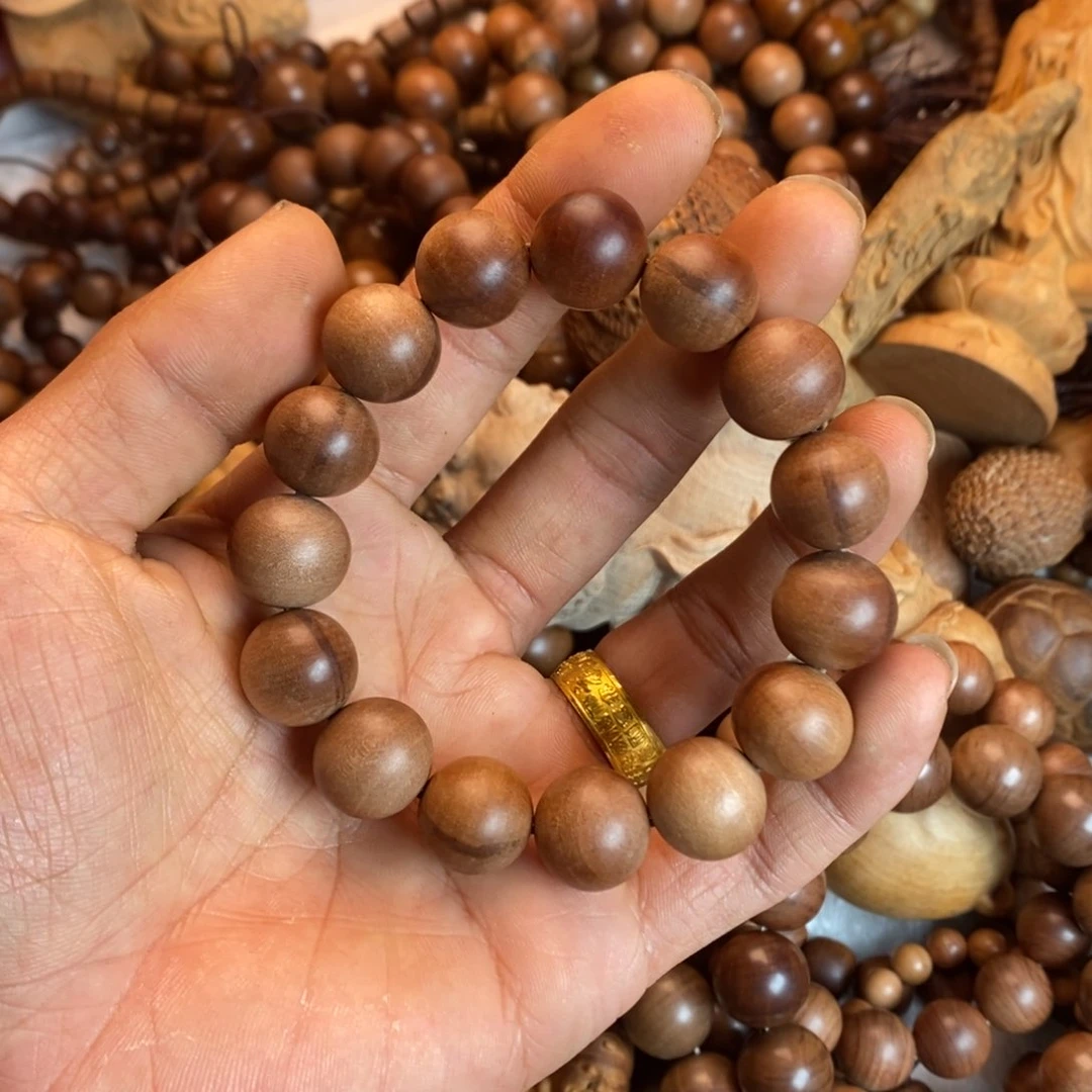 檀香木其他焦糖。。