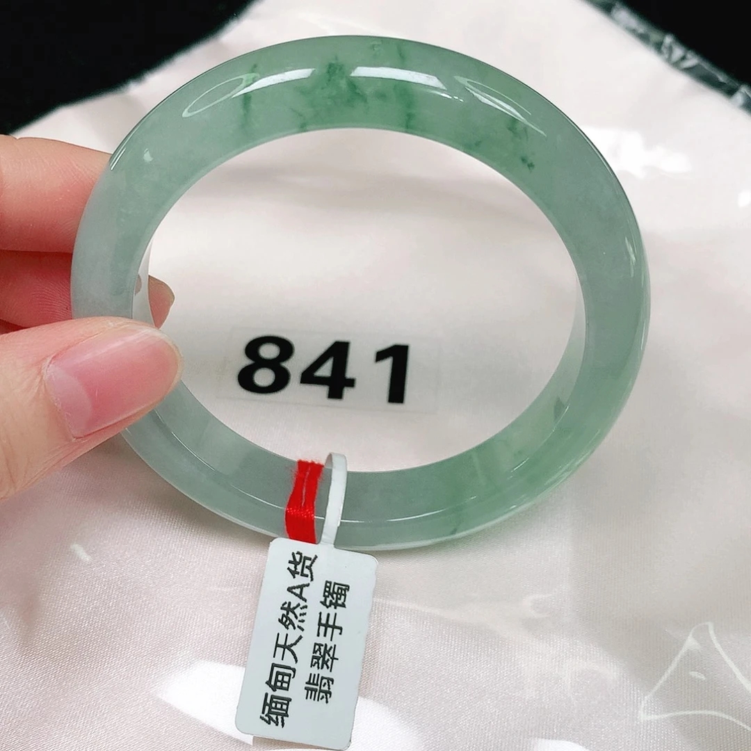 l***a翡翠手镯未镶嵌翡翠手镯未镶嵌