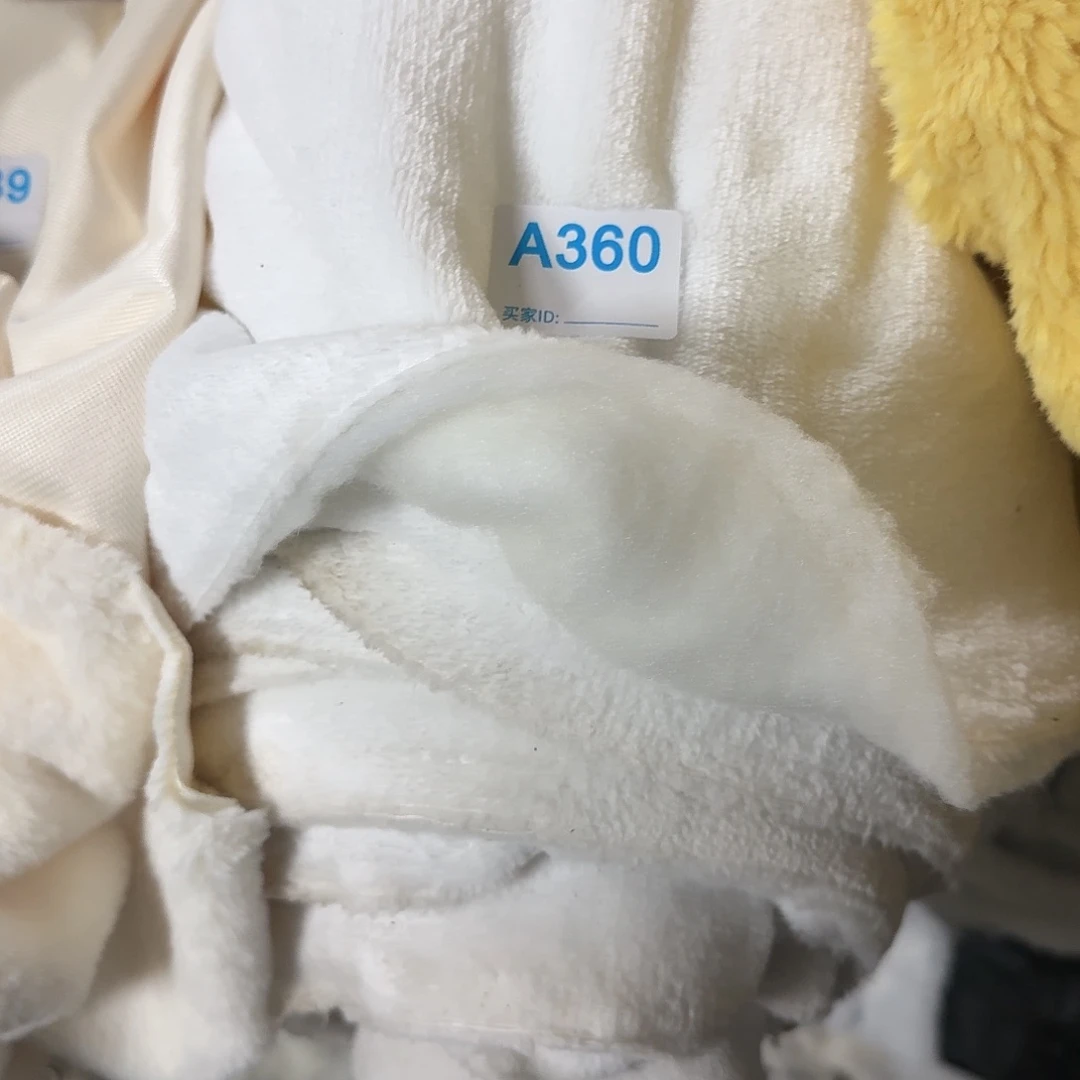 奶白色宝宝绒夹棉14元2米360