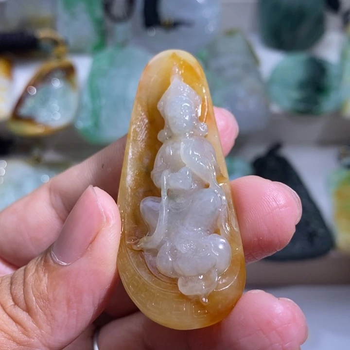 【闪购商品】颈饰未镶嵌翡翠观音