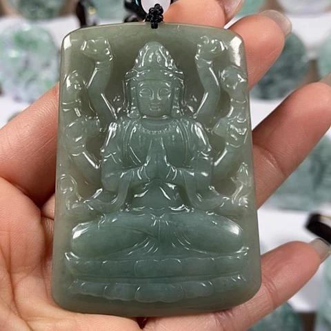 翡翠颈饰未镶嵌千手观音福利
